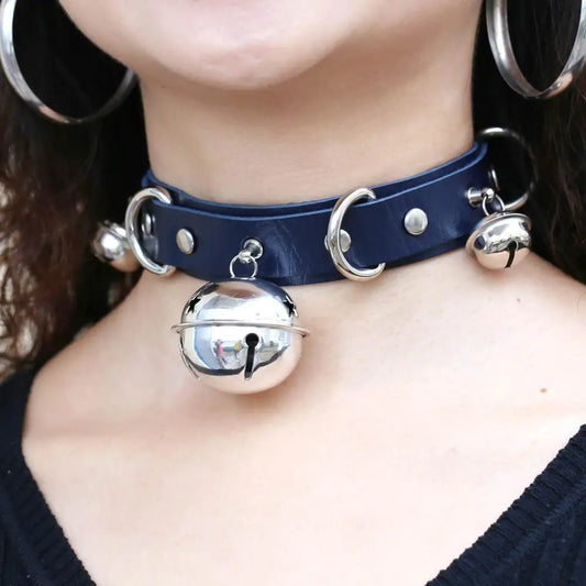 Belled Neck Collar