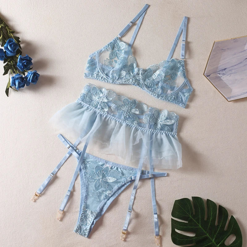 Luxury Flower Embroidered Lingerie Set