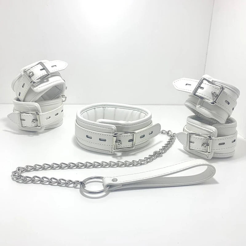 BLACKWOLF Sponge BDSM Restraint Set - Collar and Cuffs